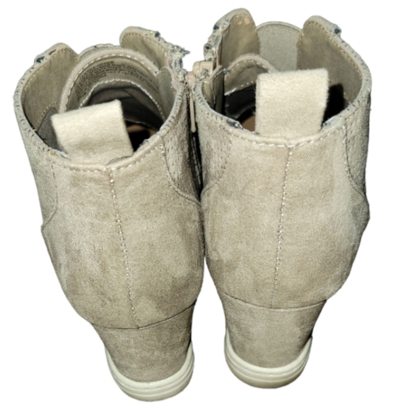 a new day tan wedges size 8 - Picture 6 of 7